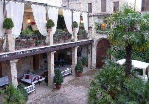 Hotel Residenza Cento Torri Ascoli Piceno Luaran gambar